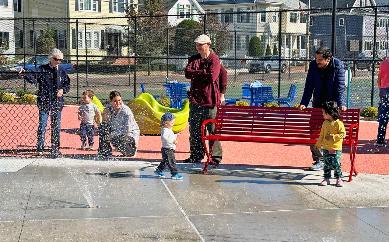 Shadley Associates Landscape Architecture: Devir Park splash pad