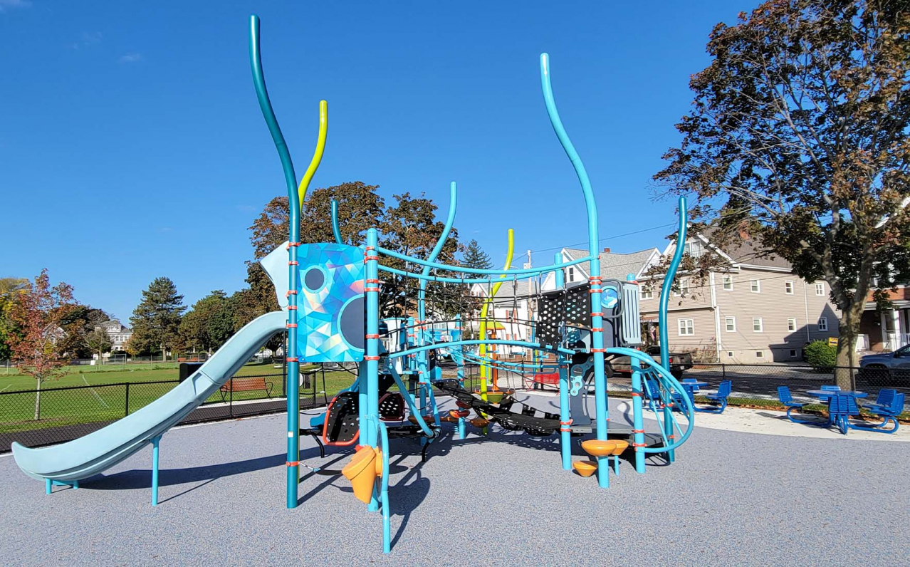 Shadley Associates Landscape Architecture: Devir Park large play structure